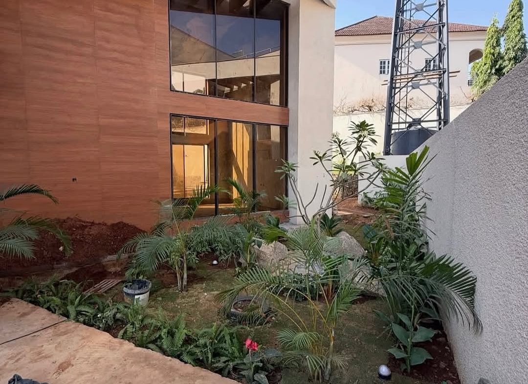 6 Bedroom Fully Detached Duplex for Sale in Katampe Extension Abuja