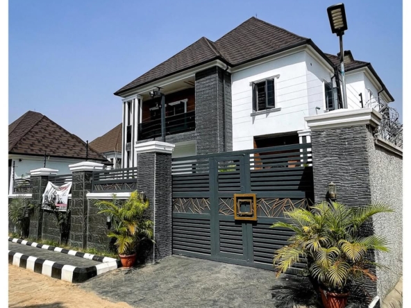4 Bedroom Detached Duplex for Sale in Lugbe Abuja