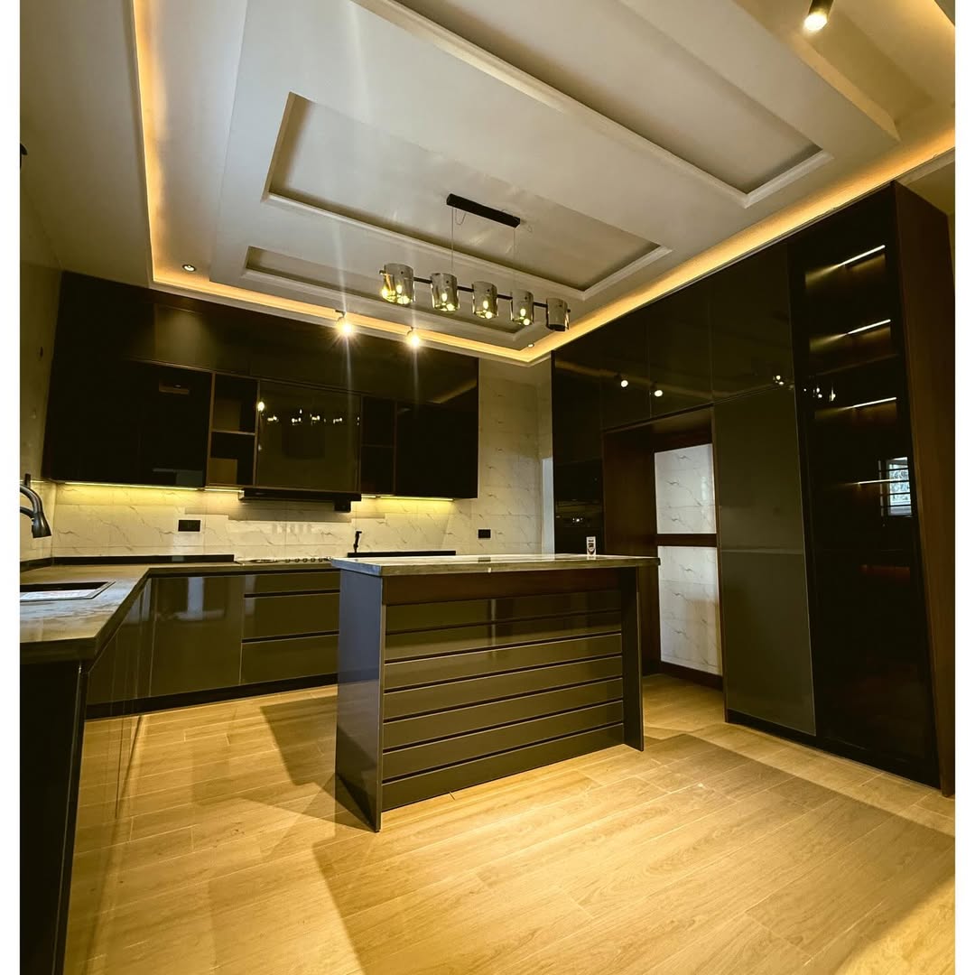 4 Bedroom Detached Duplex for Sale in Lugbe Abuja