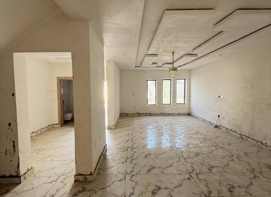 4 Bedroom Terrace Duplex for Sale in Wuye Abuja