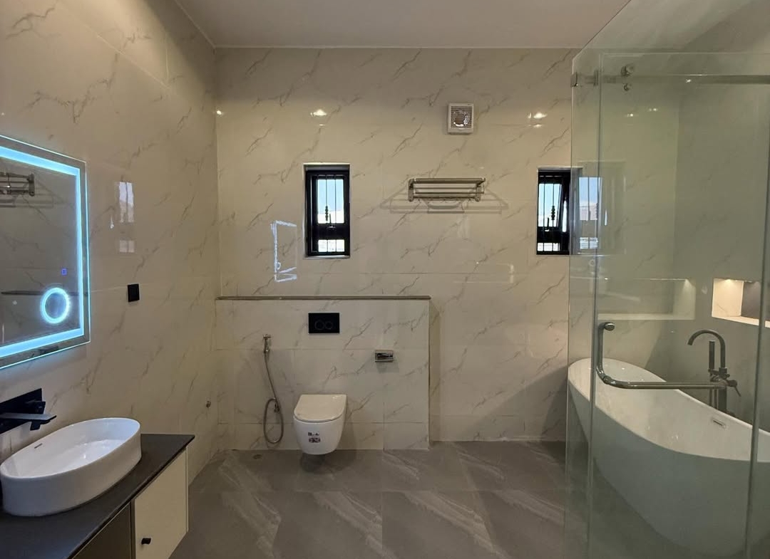 7 Bedroom Detached Duplex for Sale in Asokoro Abuja