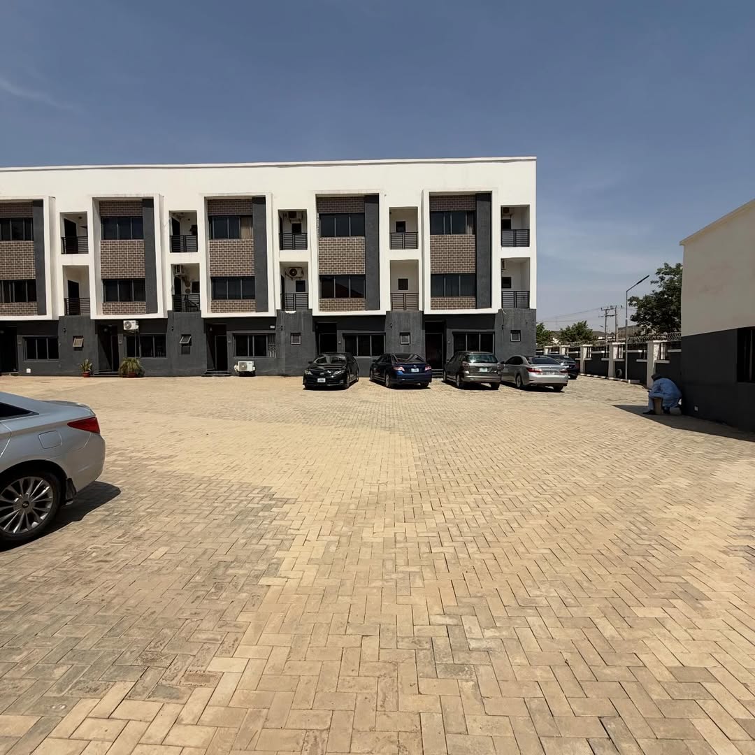 4 Bedroom Terrace Duplex for Sale in Jahi Abuja