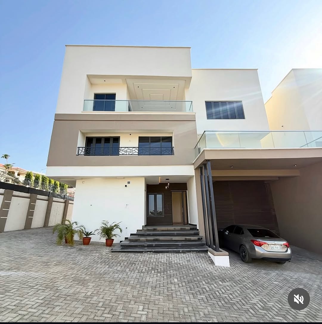 6 Bedroom Fully Detached Duplex for Sale in Asokoro Abuja