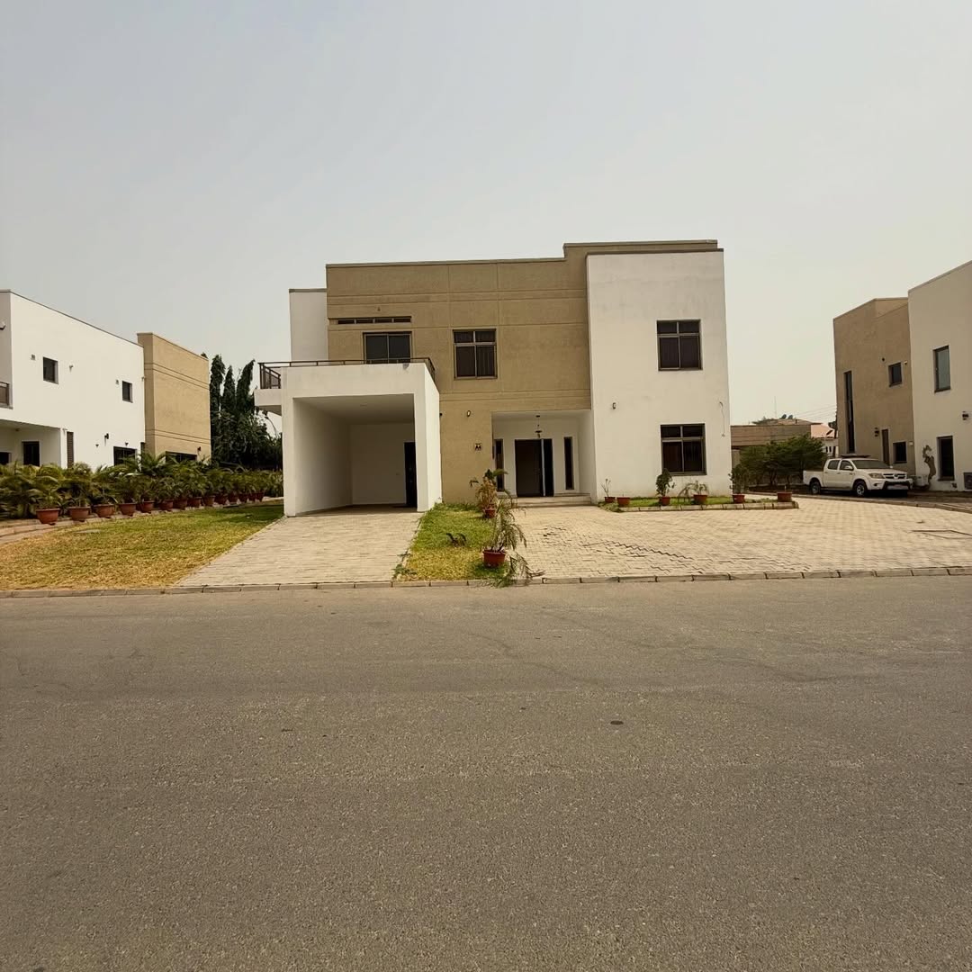 4 Bedroom Fully Detached Duplex for Sale in Maitama Abuja