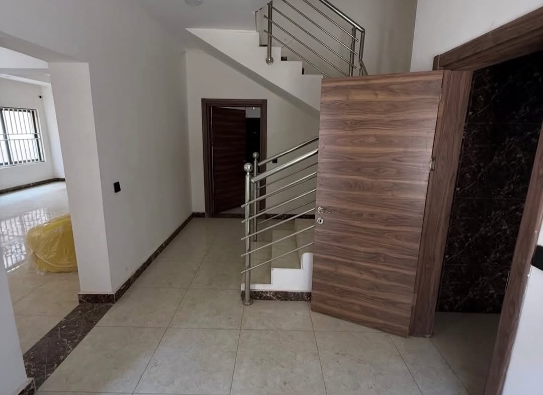 5 Bedroom Semi-Detached Duplex for Sale in Mabushi Abuja