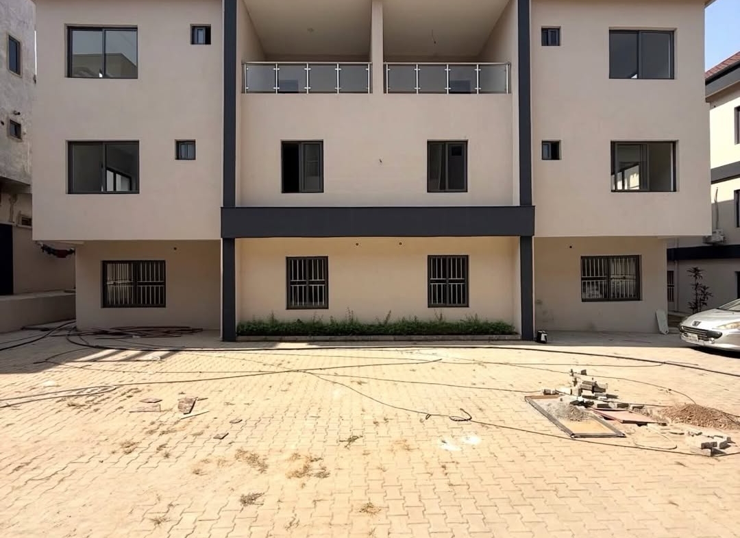 5 Bedroom Semi-Detached Duplex for Sale in Mabushi Abuja