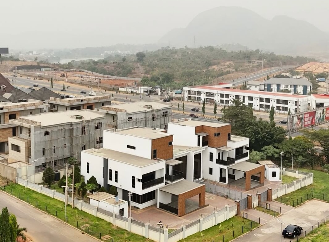 5 Bedroom Luxury Smart Mansion for Sale in Asokoro Extension Abuja