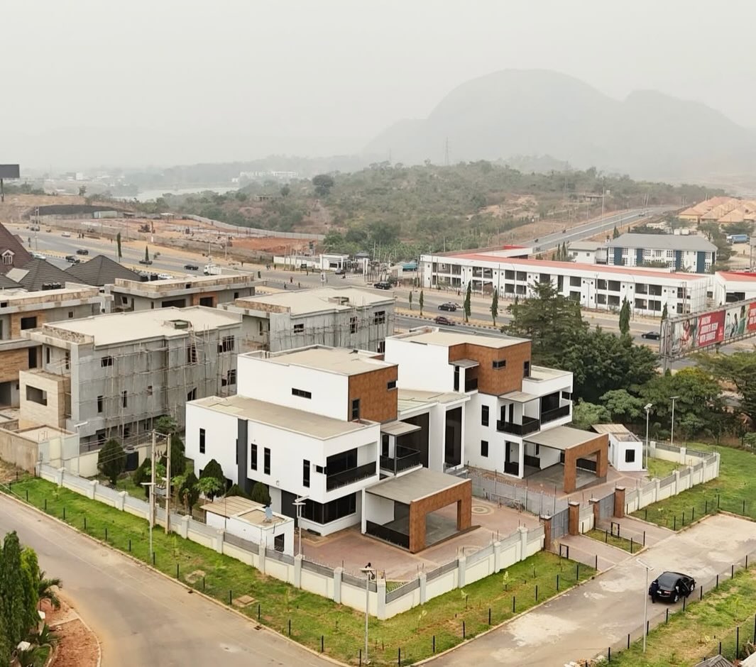 5 Bedroom Luxury Smart Mansion for Sale in Asokoro Extension Abuja