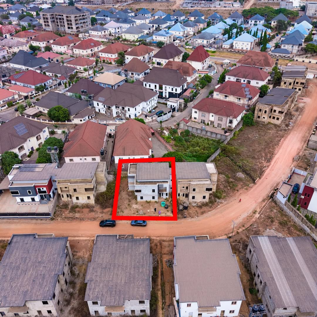 4 Bedroom Semi-Detached Duplex for Sale in Lifecamp Abuja