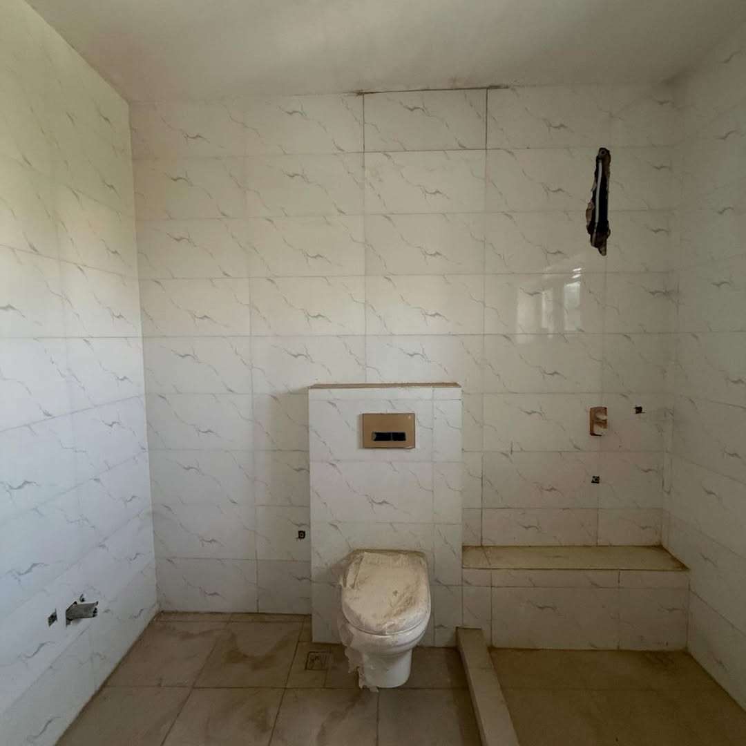 4 Bedroom Terrace Duplex for Sale in Wuye Abuja