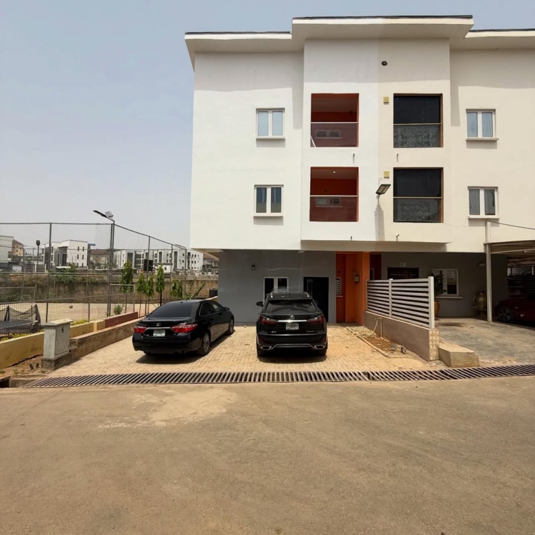 4 Bedroom Semi-Detached Duplex for Sale in Katampe Abuja