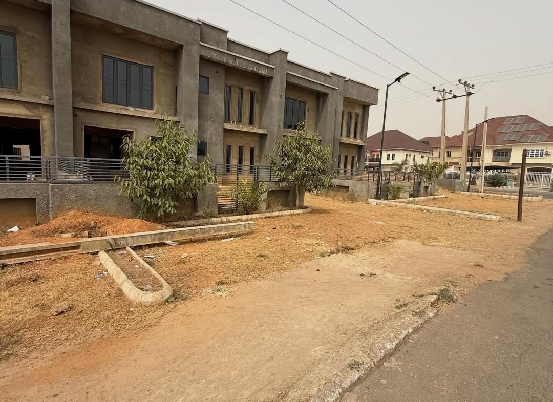 4 Bedroom Terrace Duplex for Sale in RiverPark Estate Abuja