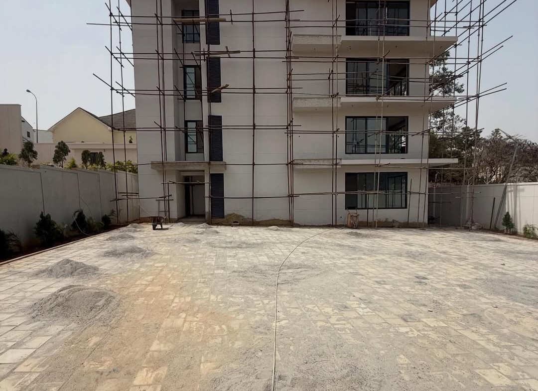 3 Bedroom Apartment and 4 Bedroom Penthouse for Sale in Maitama Abuja