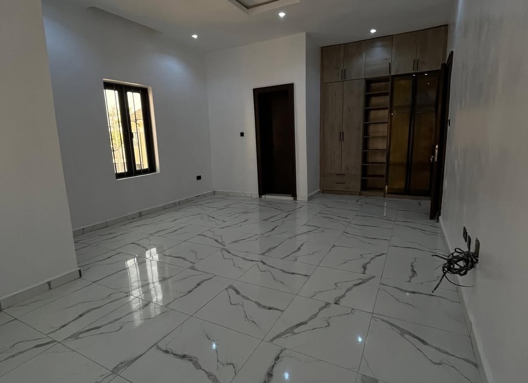 4 Bedroom Duplex for Sale in Gaduwa Abuja