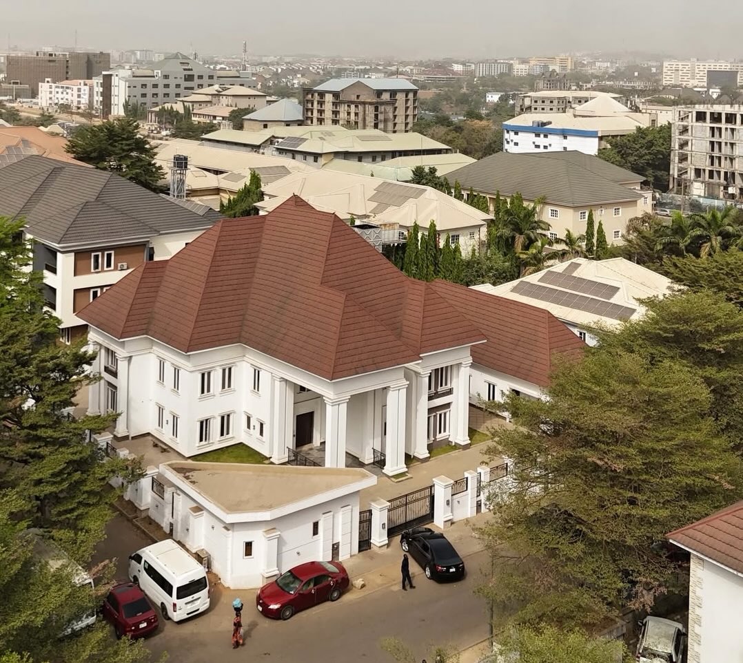 7 Bedroom Fully Detached House for Sale in Jabi Abuja