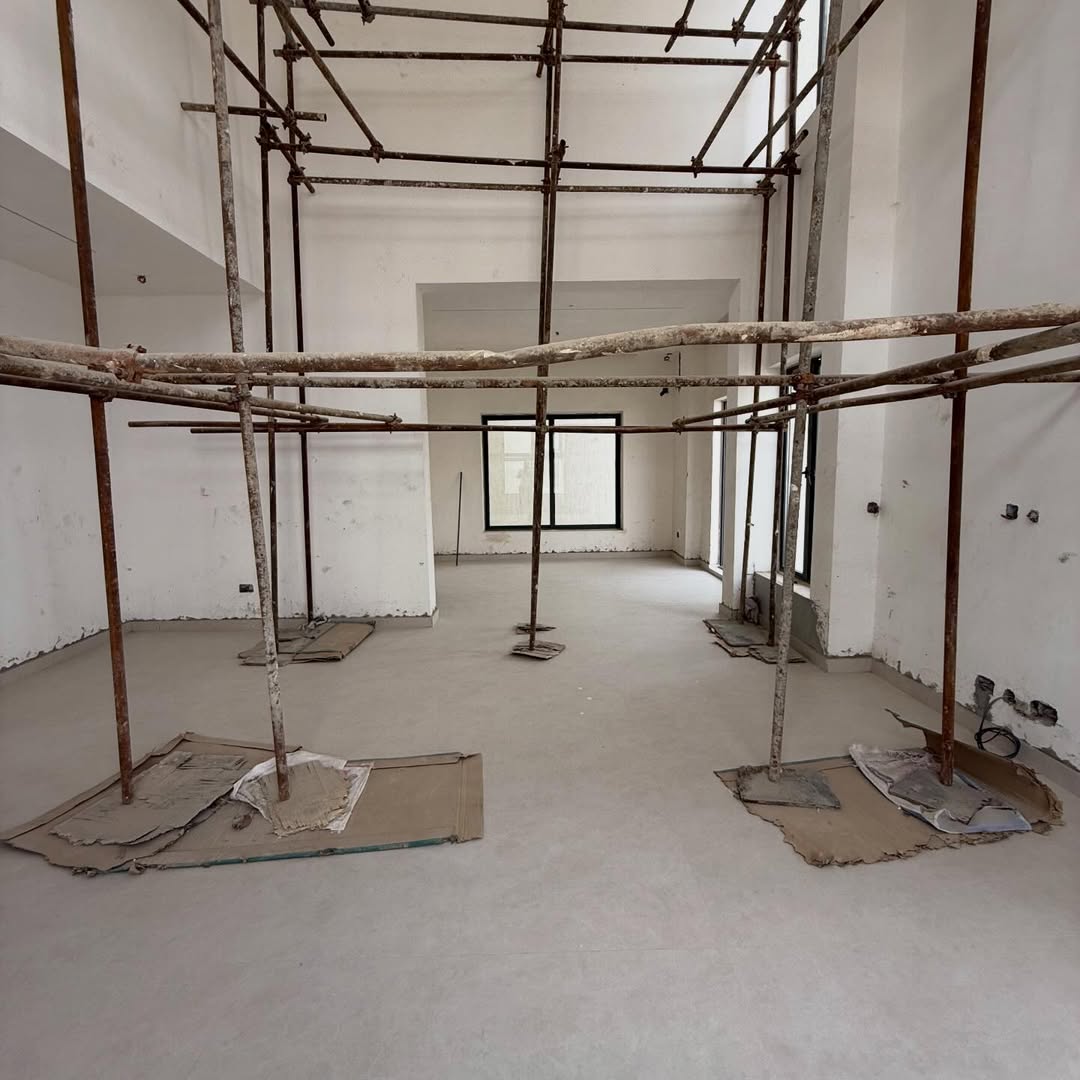 6 Bedroom Villa for Sale in Katampe Extension Abuja