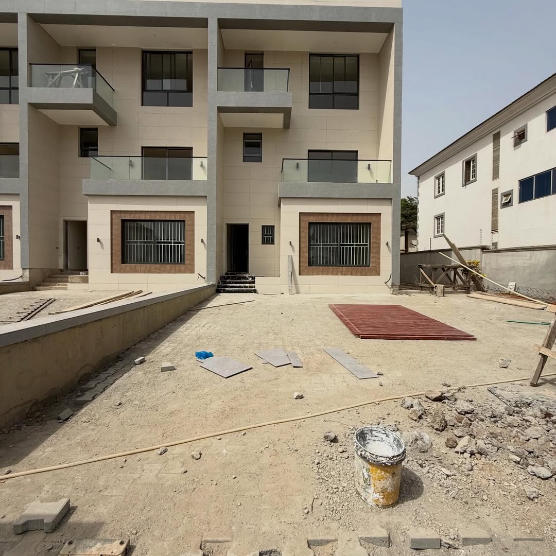 5 Bedroom Terrace Duplex for Sale in Katampe Extension Abuja