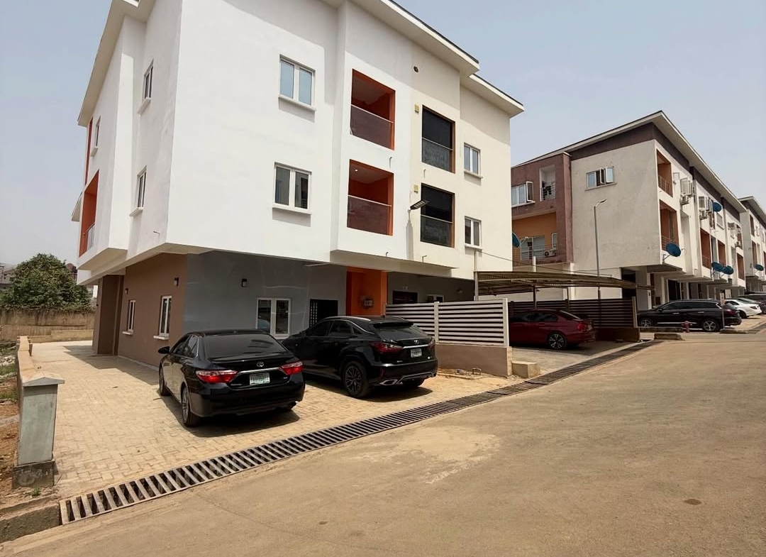 4 Bedroom Semi-Detached Duplex for Sale in Katampe Abuja
