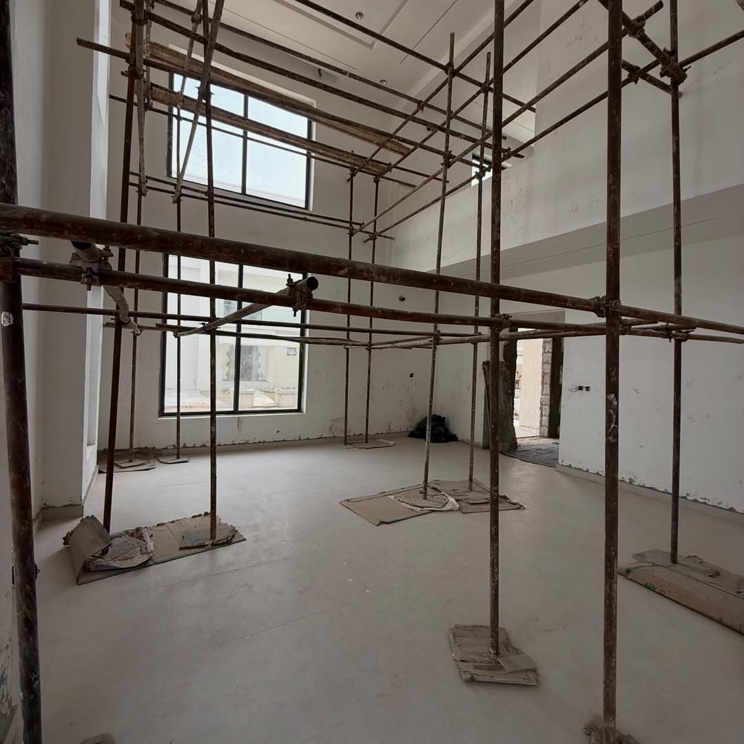 6 Bedroom Villa for Sale in Katampe Extension Abuja