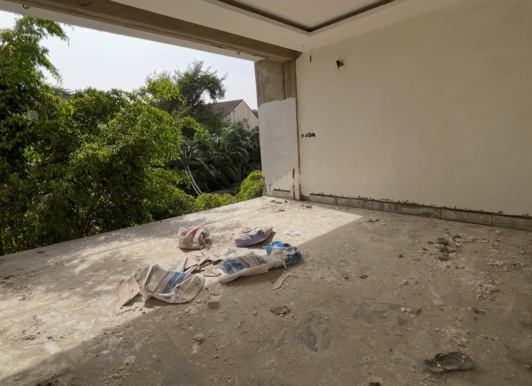 7 Bedroom Terrace Duplex for Sale in Wuse 2 Abuja