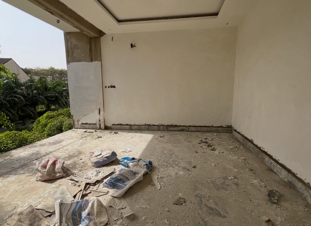 7 Bedroom Terrace Duplex for Sale in Wuse 2 Abuja