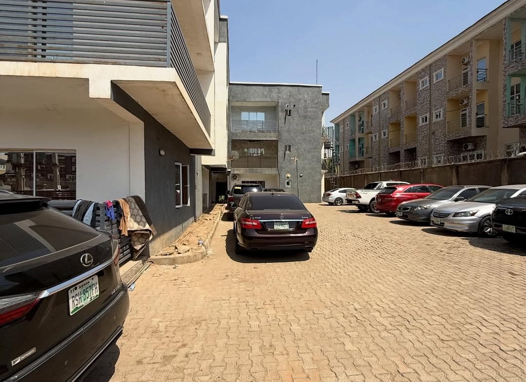Furnished 3 Bedroom Apartment for Sale in Lifecamp Abuja