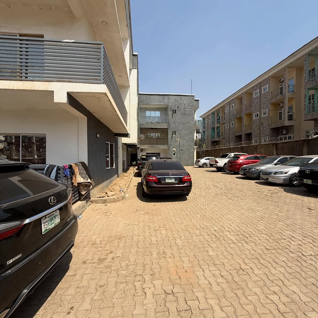 Furnished 3 Bedroom Apartment for Sale in Lifecamp Abuja