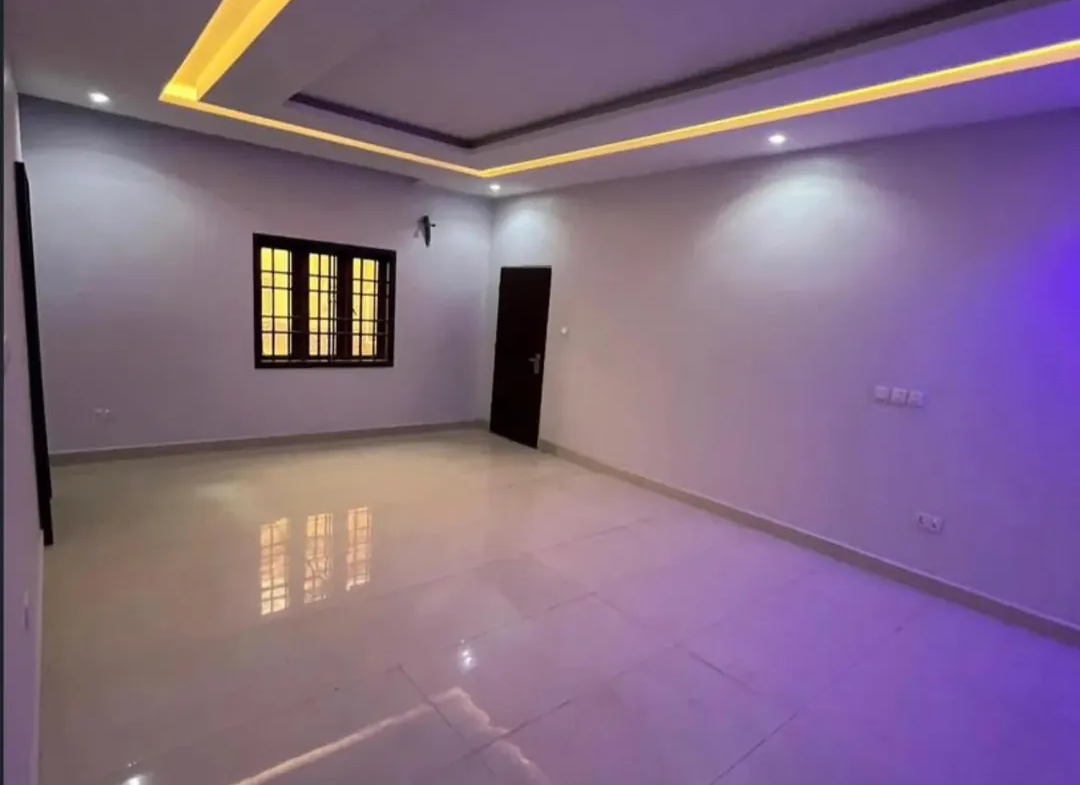 4 Bedroom Apartment for Sale in Lifecamp Abuja