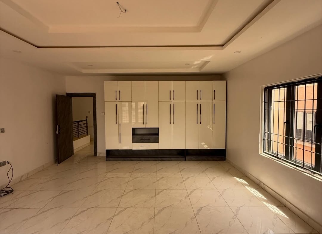 4 Bedroom Semi-Detached Duplex for Sale in Lifecamp Abuja