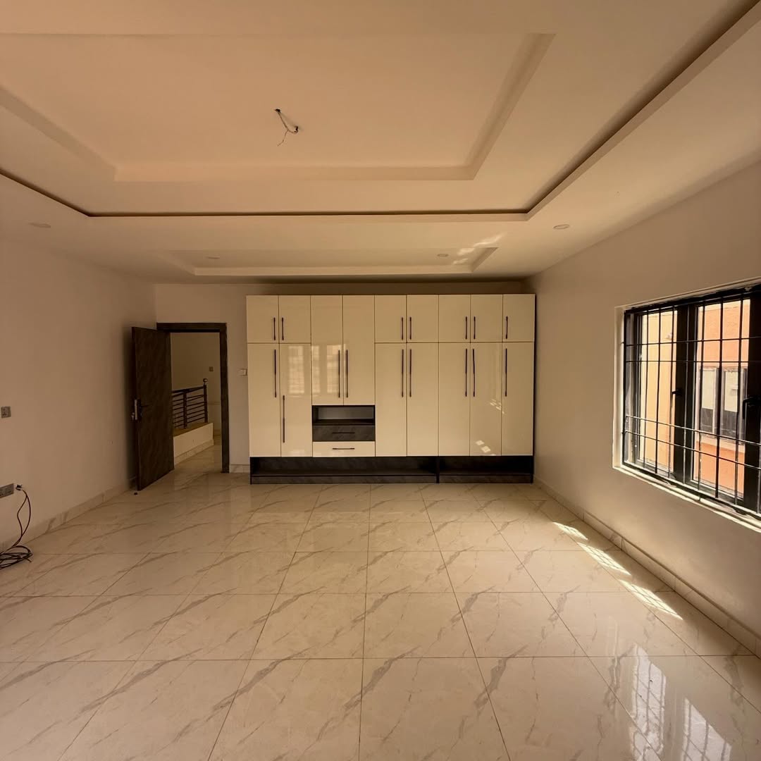 4 Bedroom Semi-Detached Duplex for Sale in Lifecamp Abuja