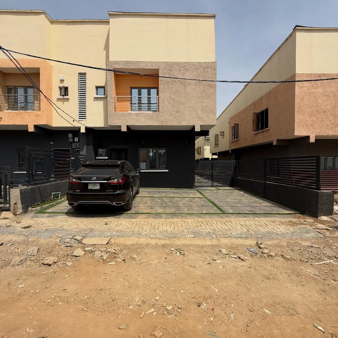 4 Bedroom Semi-Detached Duplex for Sale in Lifecamp Abuja