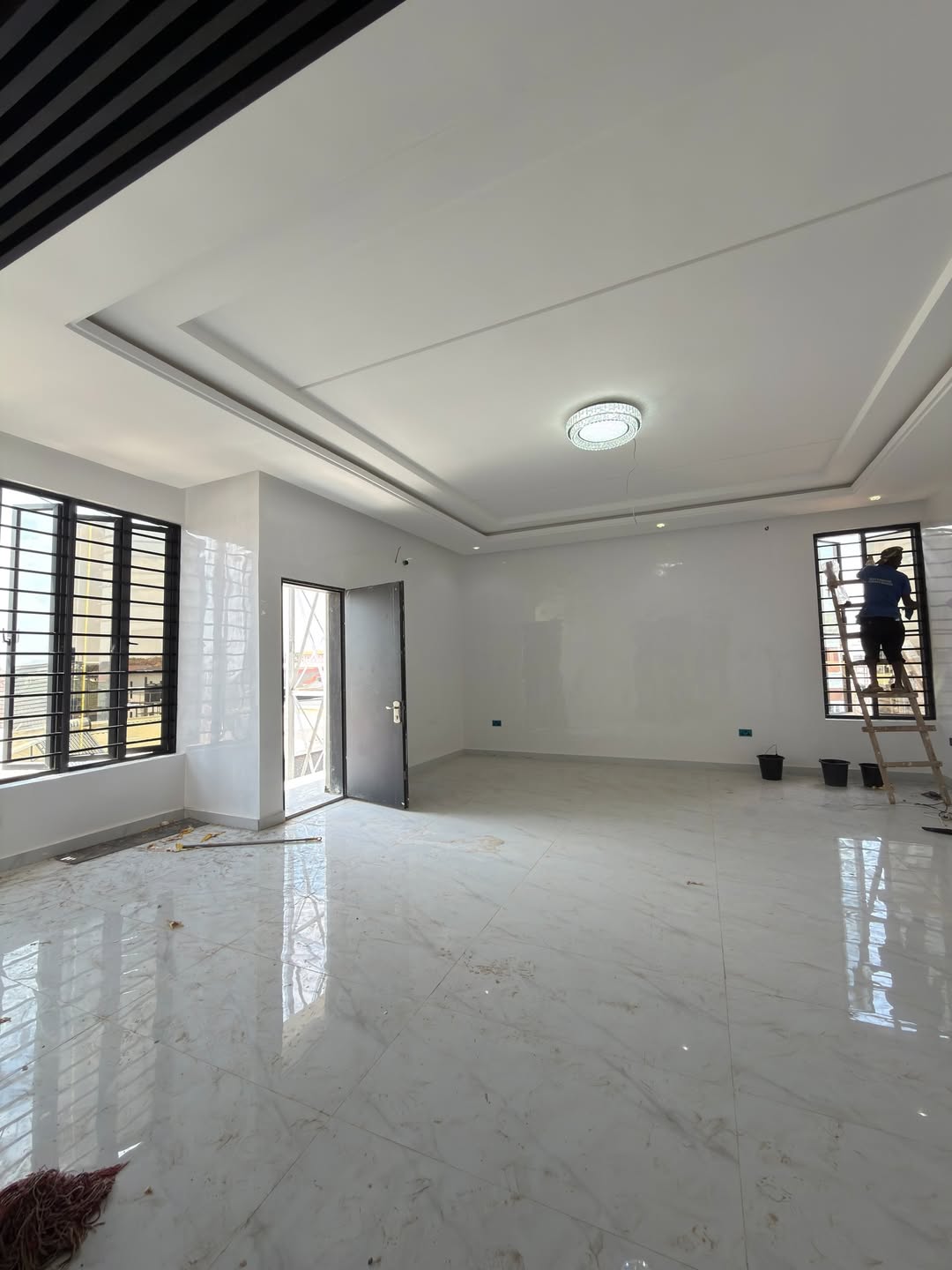 6 Bedroom Fully Detached Duplex for Sale in Apo Resettlement Abuja