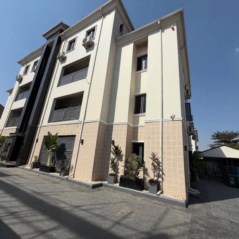 8 Units Apartment Complex for Sale in Wuse 2 Abuja