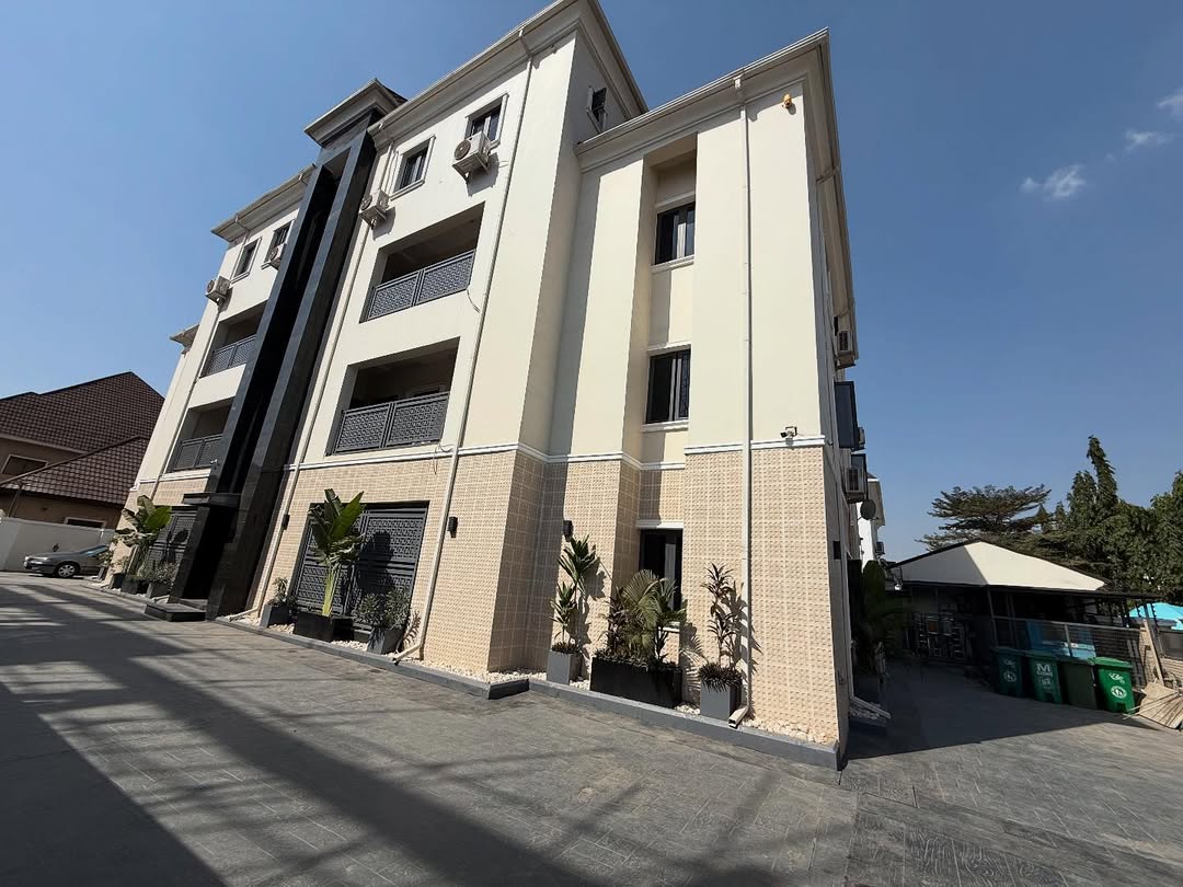 8 Units Apartment Complex for Sale in Wuse 2 Abuja