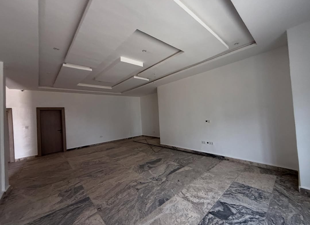 5 Bedroom Semi-Detached Duplex for Sale in Wuye Abuja