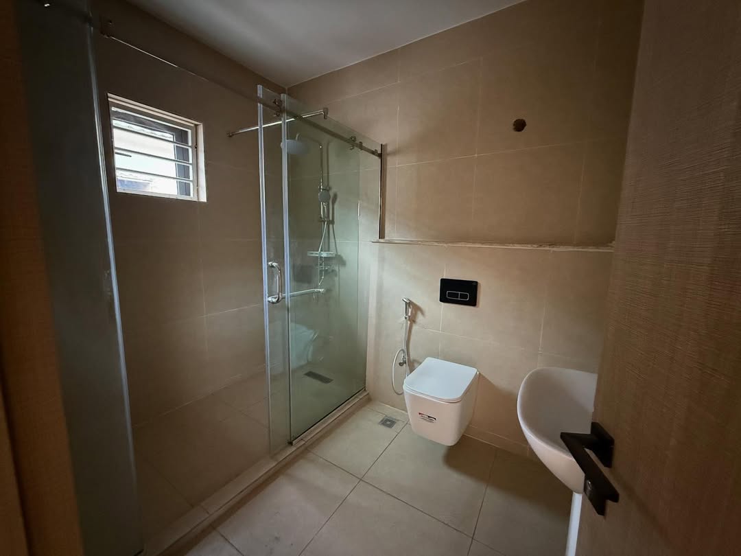 5 Bedroom Semi-Detached Duplex for Sale in Wuye Abuja