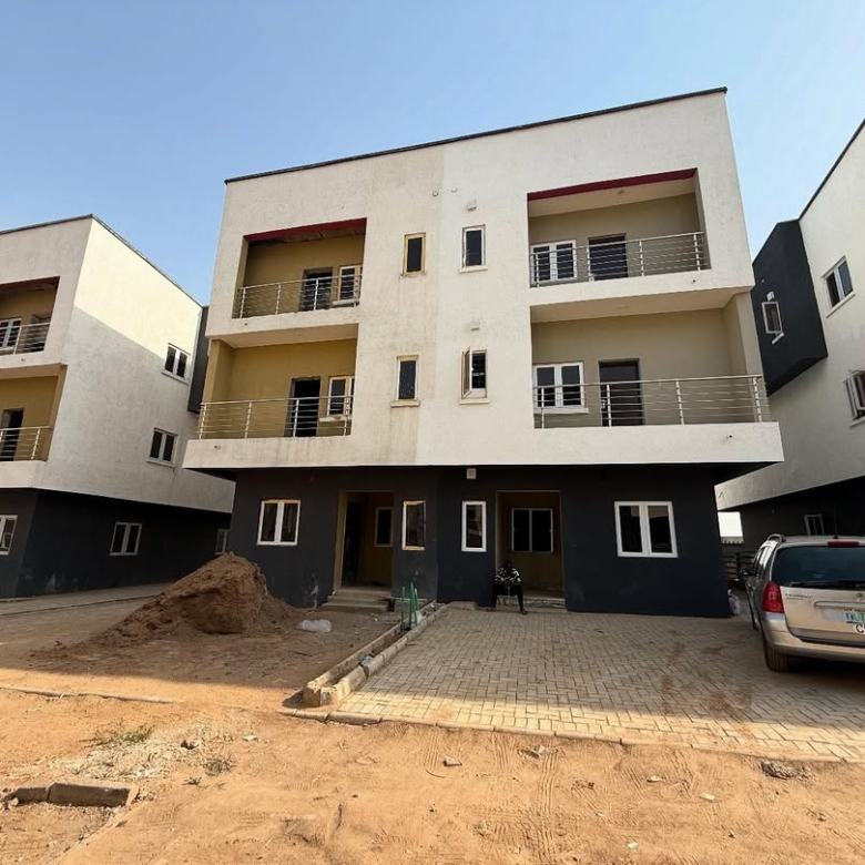 5 Bedroom Detached Duplex for Sale in Katampe Extension Abuja