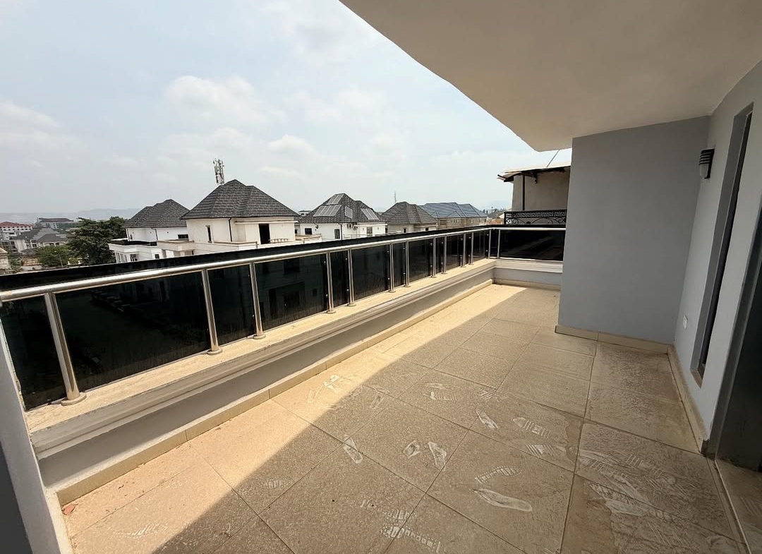 5 Bedroom Semi-Detached Duplex for Sale in Wuye Abuja