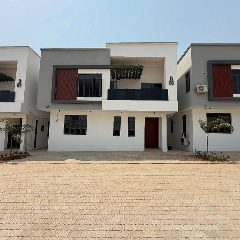 5 Bedroom Detached Duplex for Sale in Kado Abuja