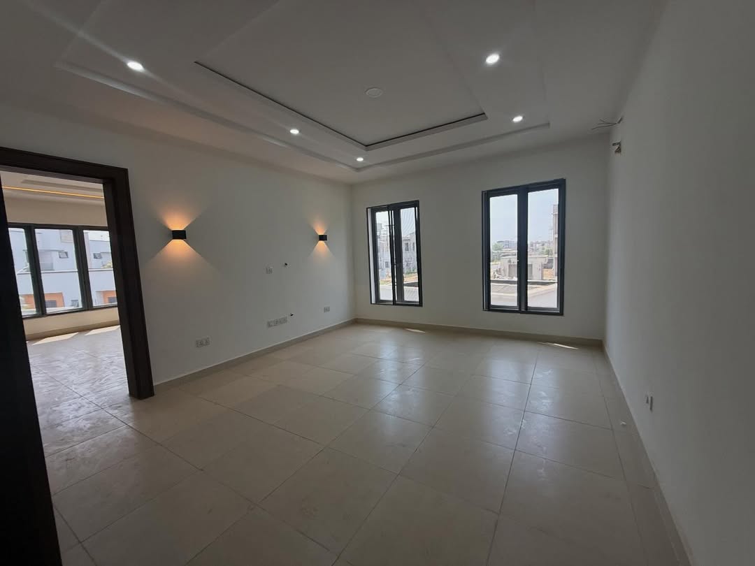 5 Bedroom Detached Duplex for Sale in Wuye Abuja