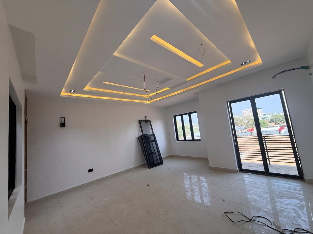 4 bedroom terrace duplex for sale in Jahi Abuja