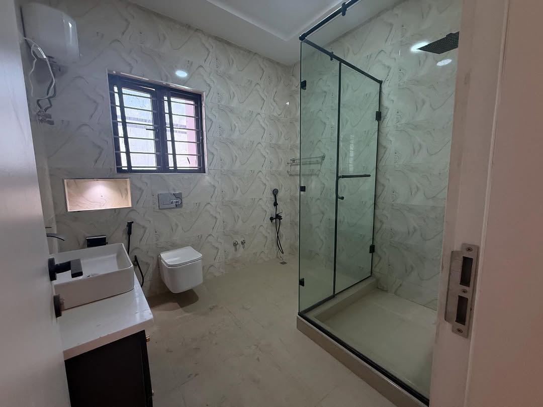 4 bedroom terrace duplex for sale in Jahi Abuja