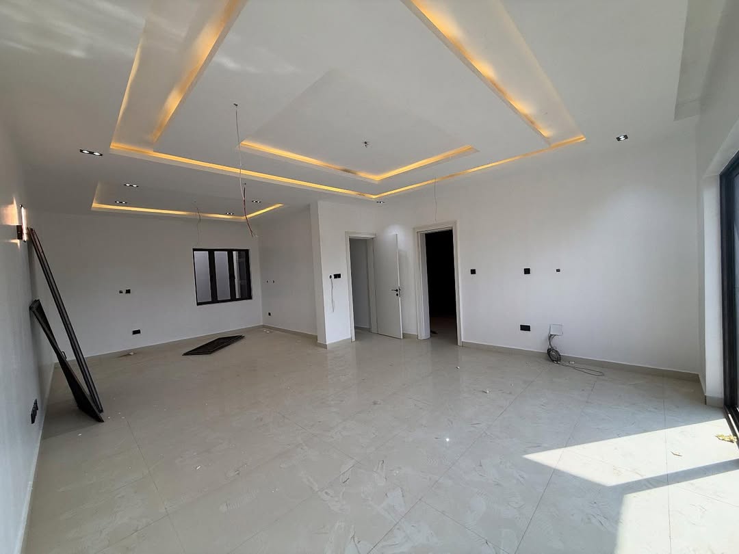 4 bedroom terrace duplex for sale in Jahi Abuja