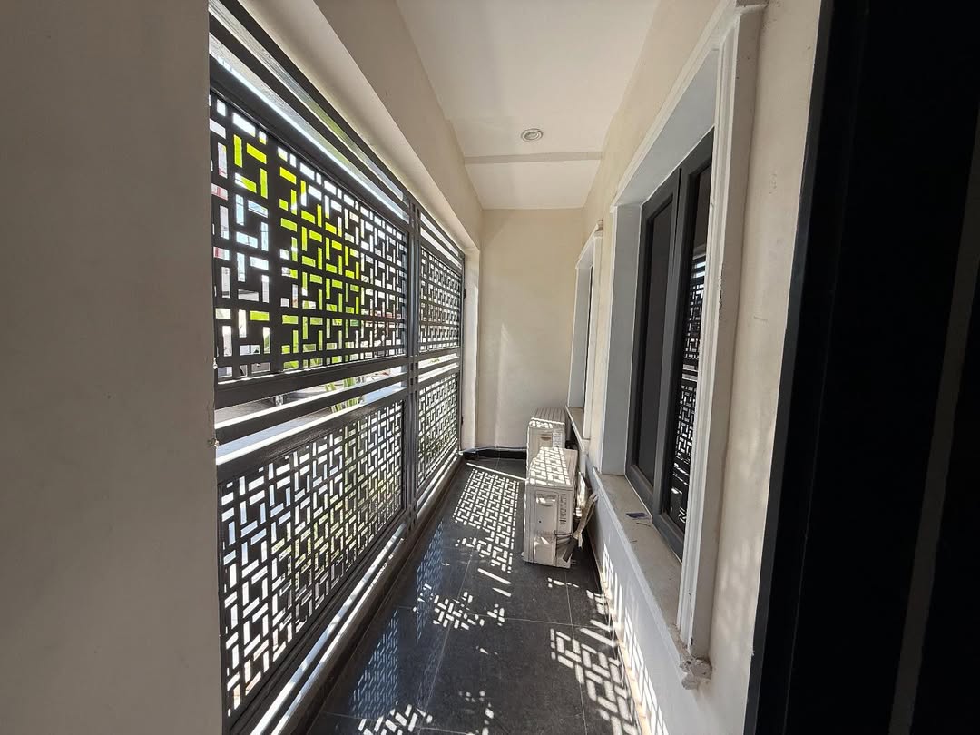 8 Units Apartment Complex for Sale in Wuse 2 Abuja