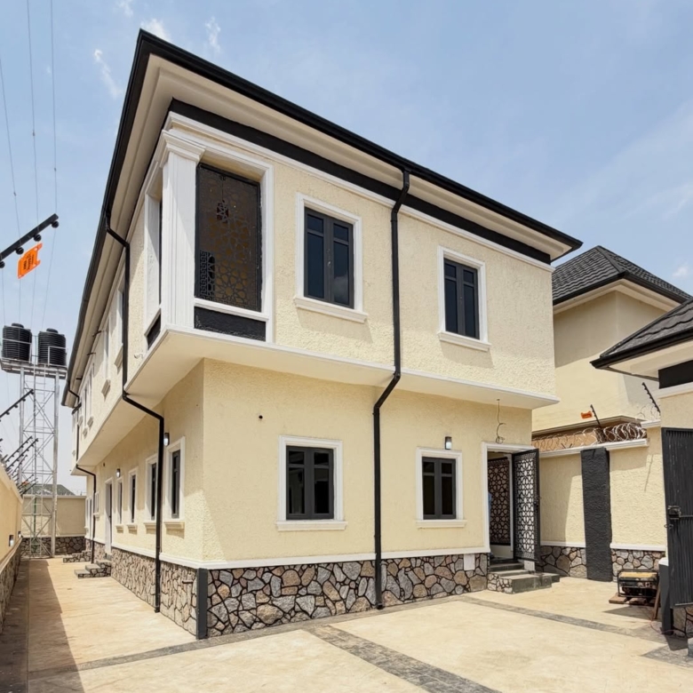 4 Bedroom Semi-Detached Duplex for Sale in Apo Wumba Abuja