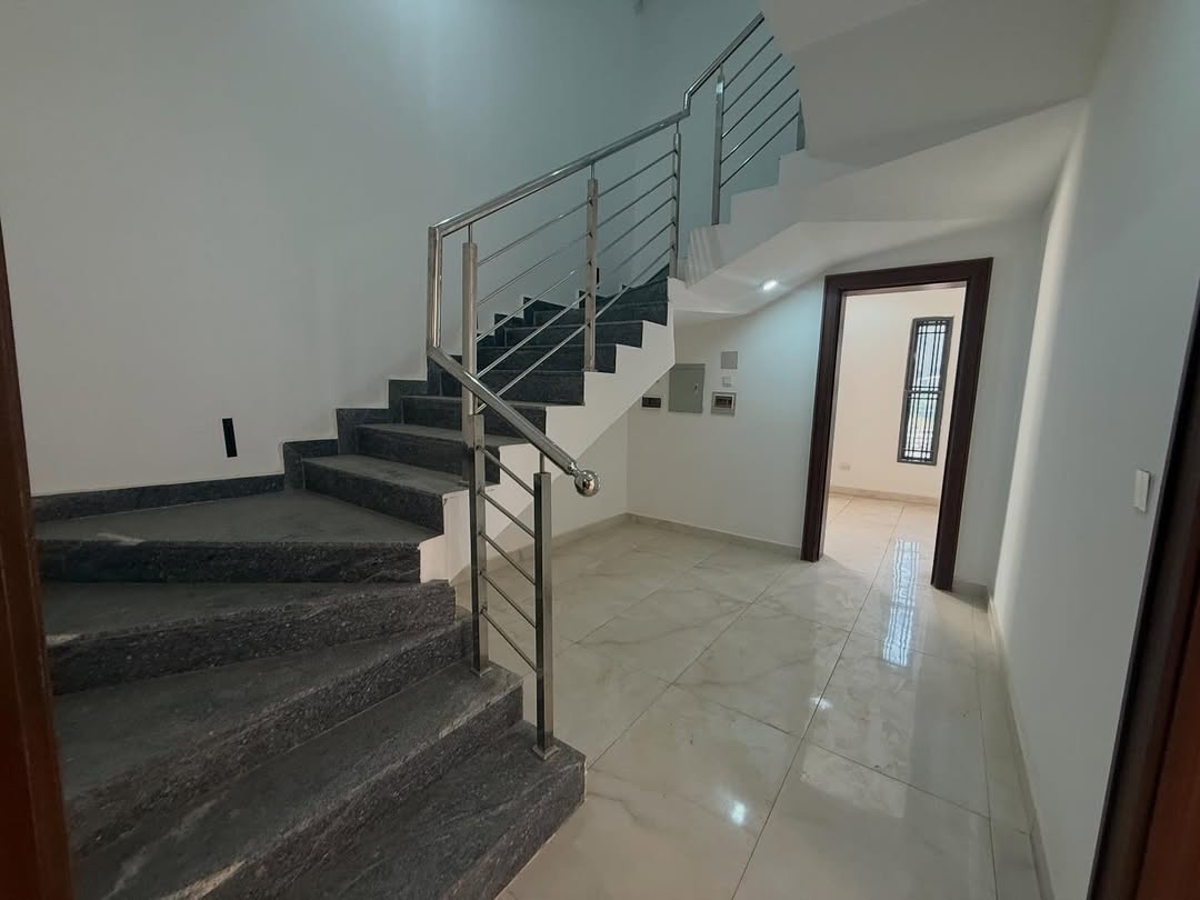 5 Bedroom Detached Duplex for Sale in Wuye Abuja