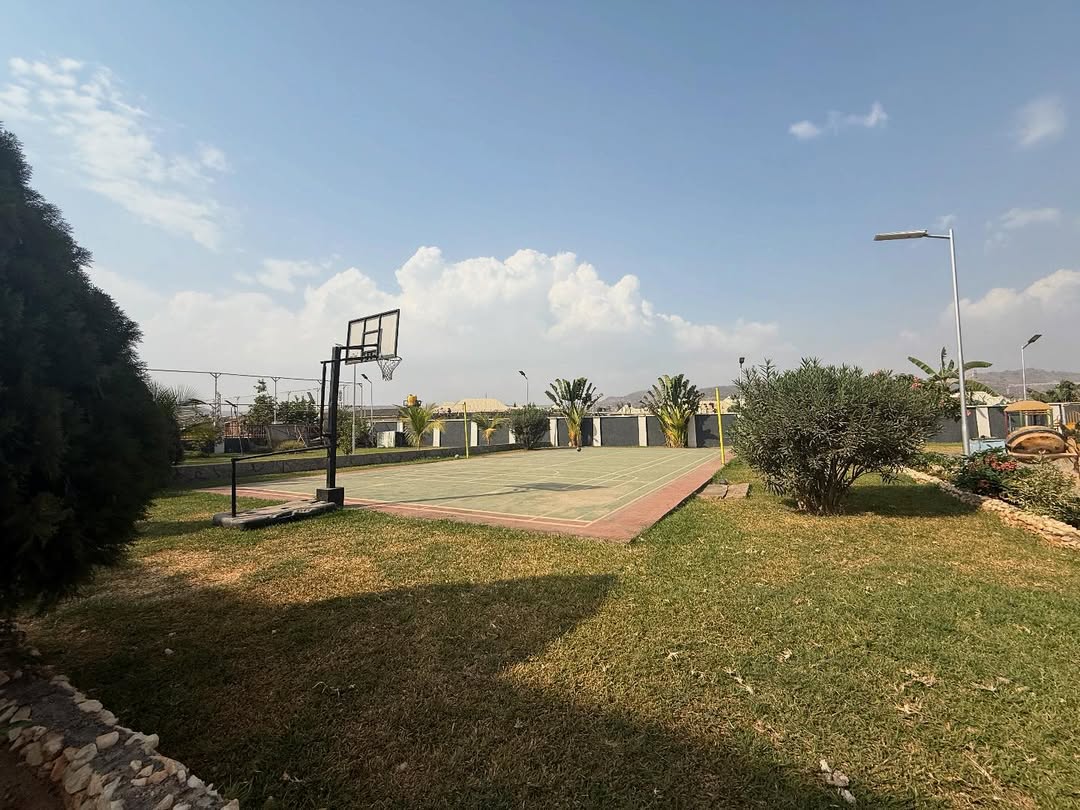 4 bedroom terrace duplex for sale in Jahi Abuja