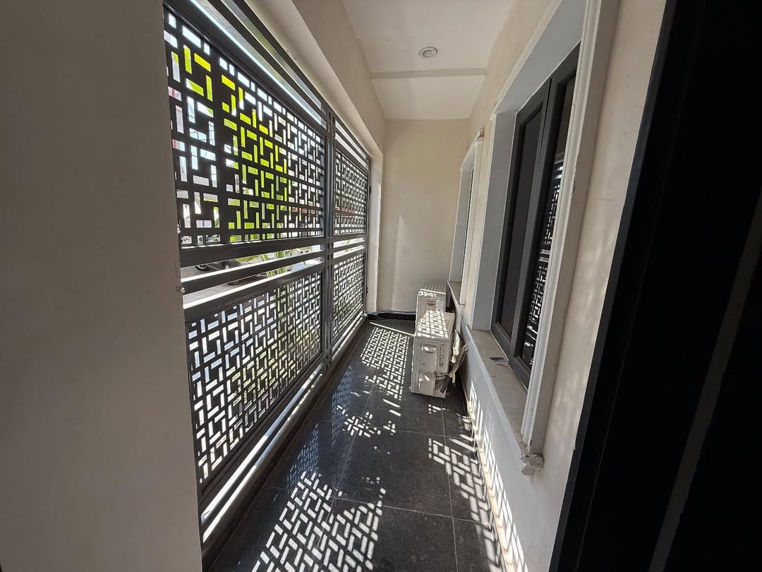 8 Units Apartment Complex for Sale in Wuse 2 Abuja