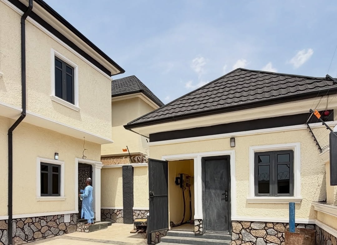 4 Bedroom Semi-Detached Duplex for Sale in Apo Wumba Abuja