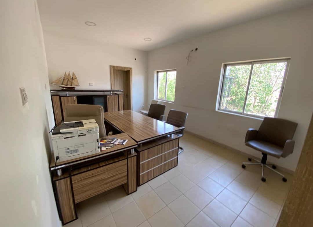 12 Room Duplex for Rent in Abuja – Office Use
